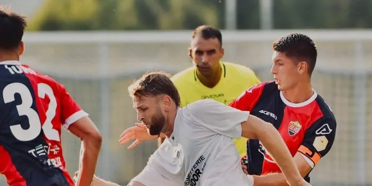 Diretta Pro Vercelli Union Clodiense: Dove Vederla, Streaming gratis Video e Probabili Formazioni per la Sfida Salvezza in Serie C