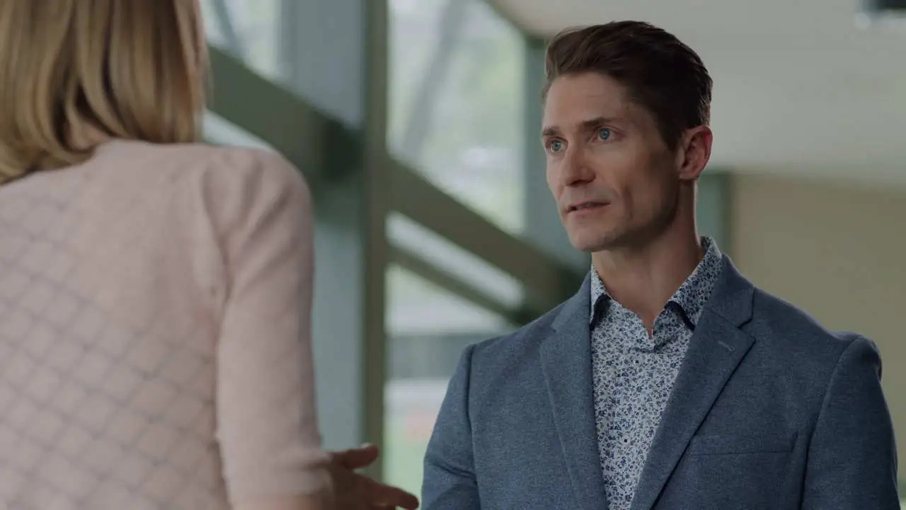 Come finisce La doppia vita di mia moglie: Trama, cast, dove è stato girato, spiegazione finale