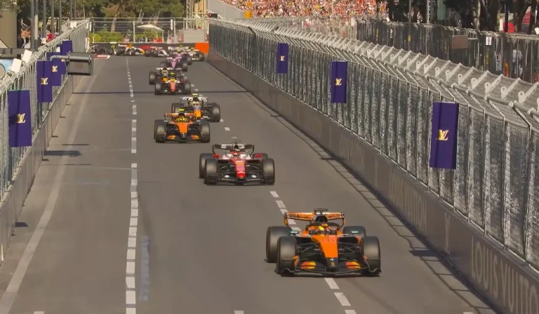 Riscrivi il titolo in modo diverso, non uguale all'originale, ma con lo stesso senso. non mettere il punto finaleFormula 1 GP Bahrein, programmazione tv, telecronisti, Sky, TV8